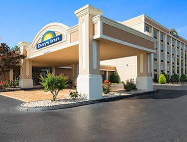 Days Inn By Wyndham Rome Downtown Exterior foto
